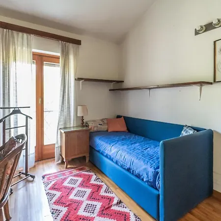 Guesthost - Visogliano Roomy W Terrace Near The Station Διαμέρισμα Sistiana