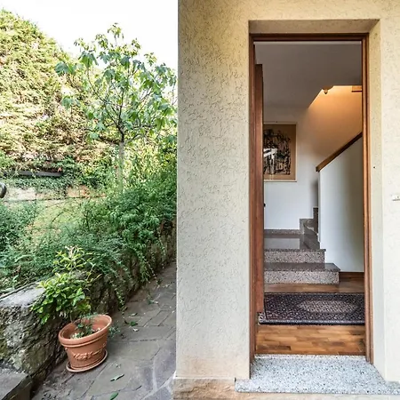 Διαμέρισμα Guesthost - Visogliano Roomy W Terrace Near The Station