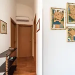 شقة Guesthost - Visogliano Roomy W Terrace Near The Station سيستيانا